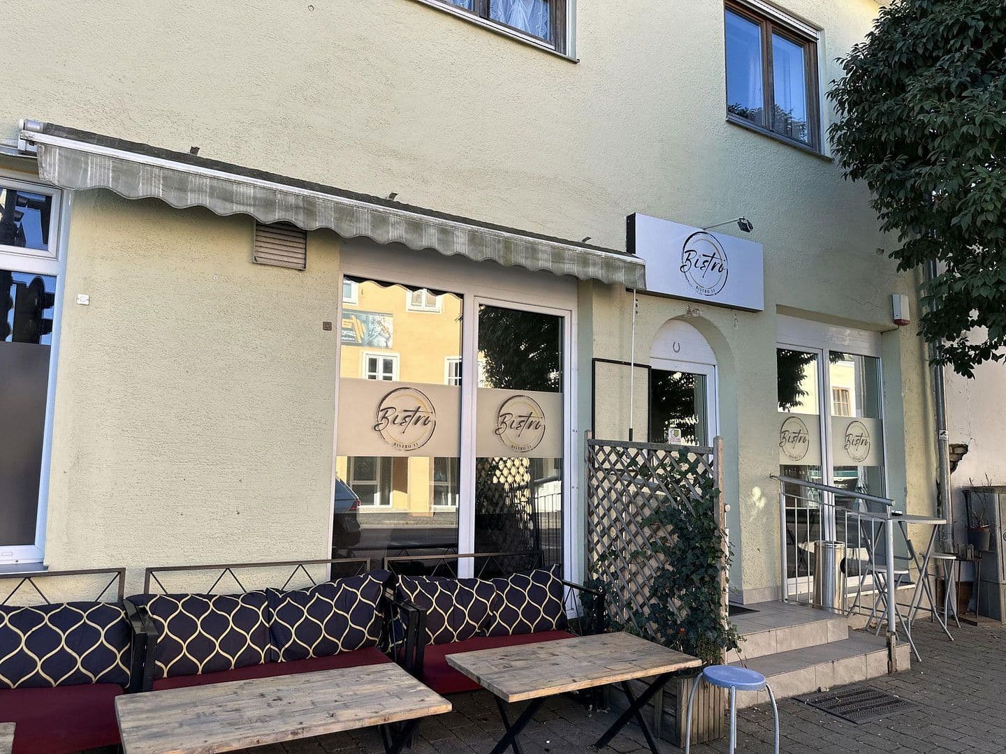 Prodej domu 816 m², pozemek 680 m², Arnstorf, Bavorsko Prodej domu 816 m², pozemek 680 m², Arnstorf, Bavorsko