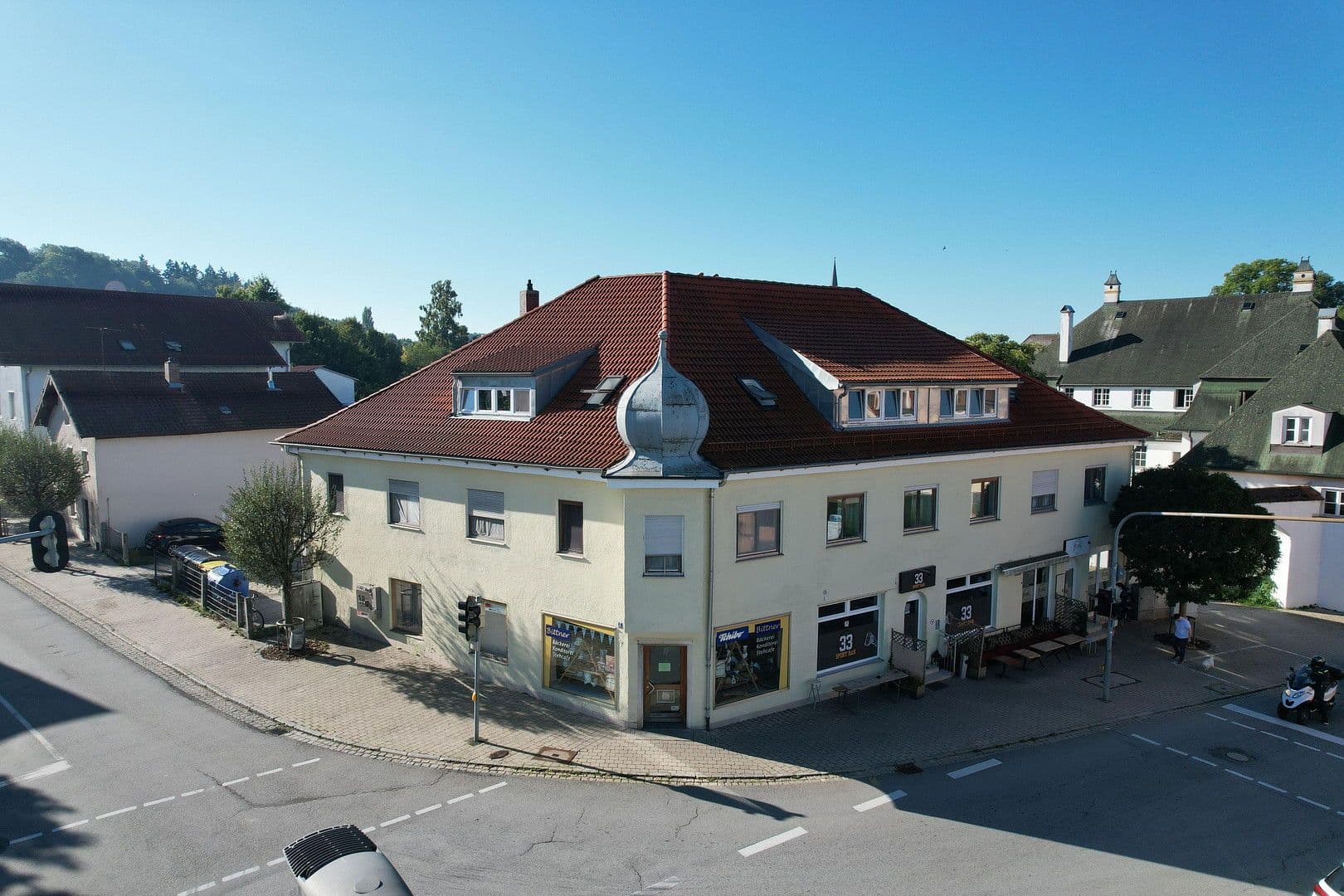 Prodej domu 816 m², pozemek 680 m², Arnstorf, Bavorsko Prodej domu 816 m², pozemek 680 m², Arnstorf, Bavorsko