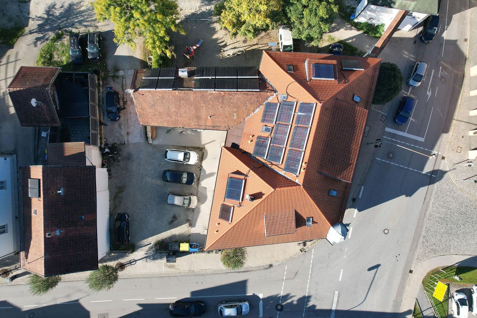 Prodej domu 816 m², pozemek 680 m², Arnstorf, Bavorsko Prodej domu 816 m², pozemek 680 m², Arnstorf, Bavorsko