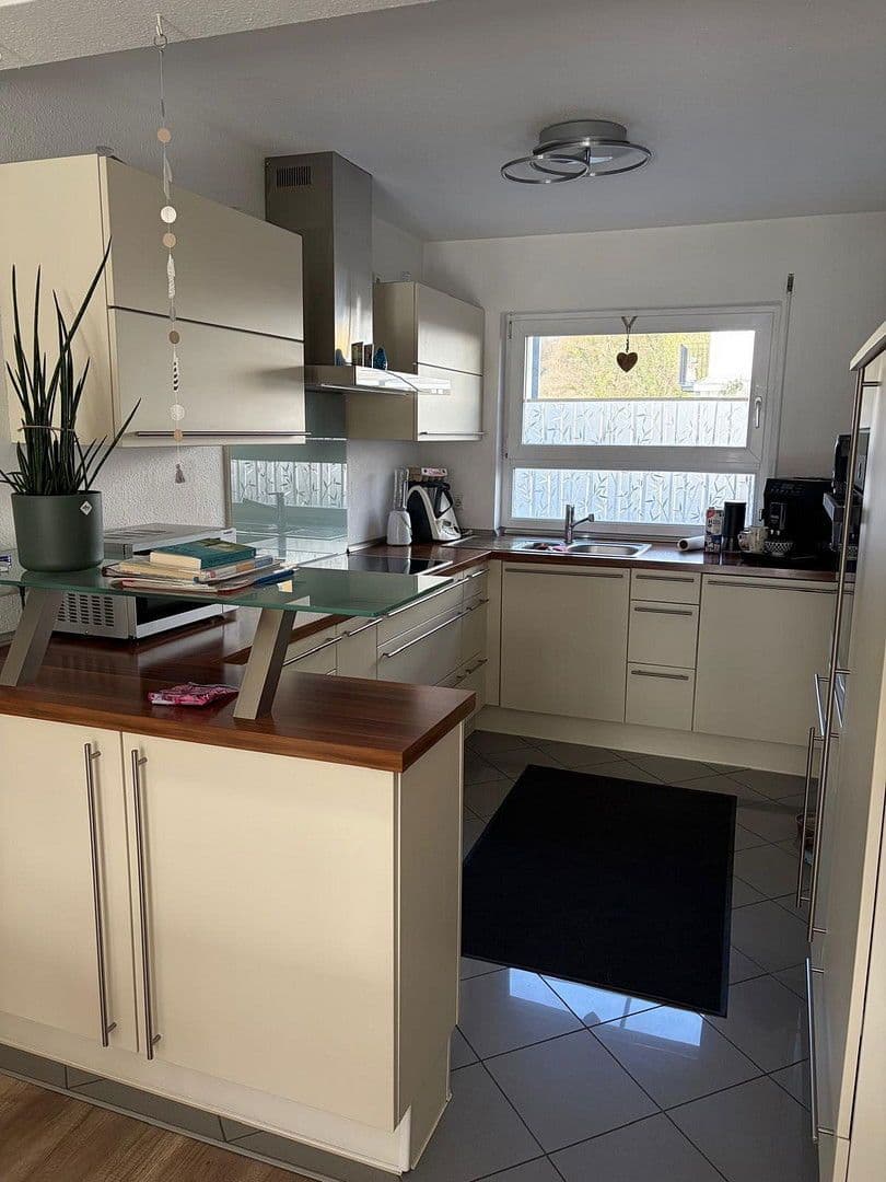 Prodej domu 134 m², pozemek 137 m², Pfinztal, Bádensko-Württembersko Prodej domu 134 m², pozemek 137 m², Pfinztal, Bádensko-Württembersko