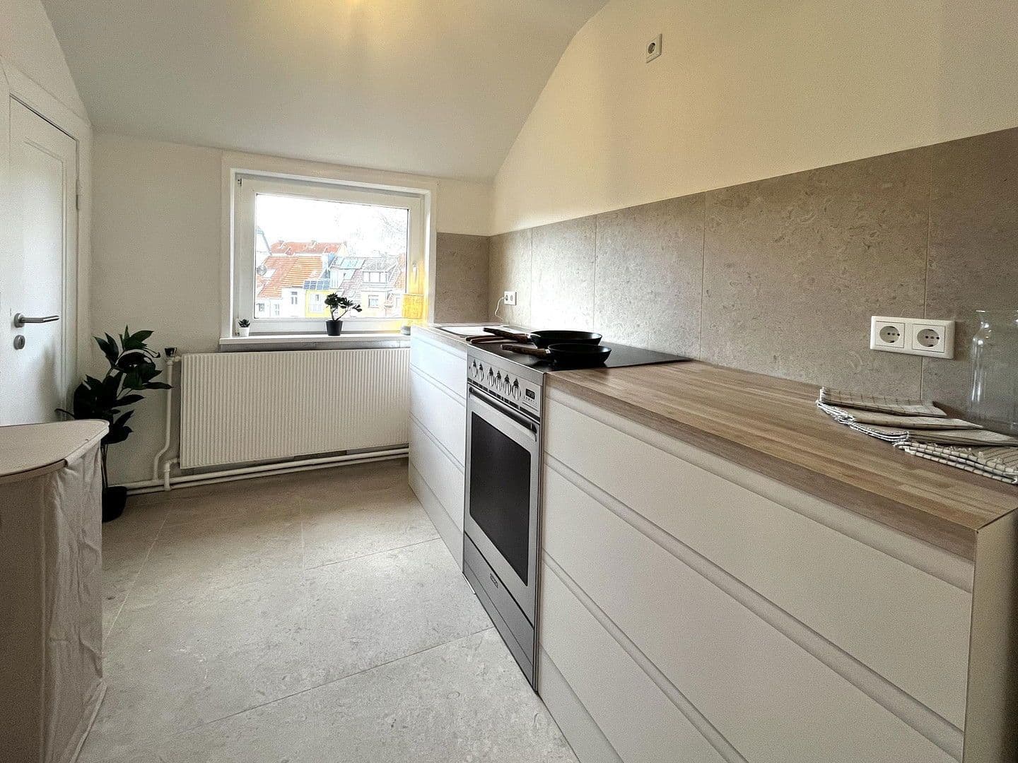 Prodej bytu 3+1 55 m², Einbecker Straße, Bremen, Bremen Prodej bytu 3+1 55 m², Einbecker Straße, Bremen, Bremen