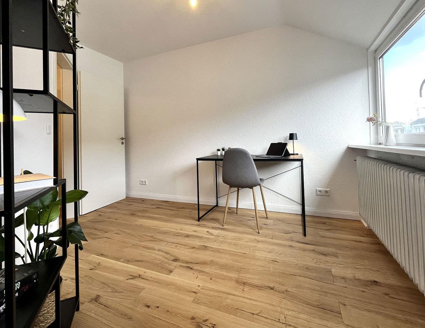 Prodej bytu 3+1 55 m², Einbecker Straße, Bremen, Bremen Prodej bytu 3+1 55 m², Einbecker Straße, Bremen, Bremen