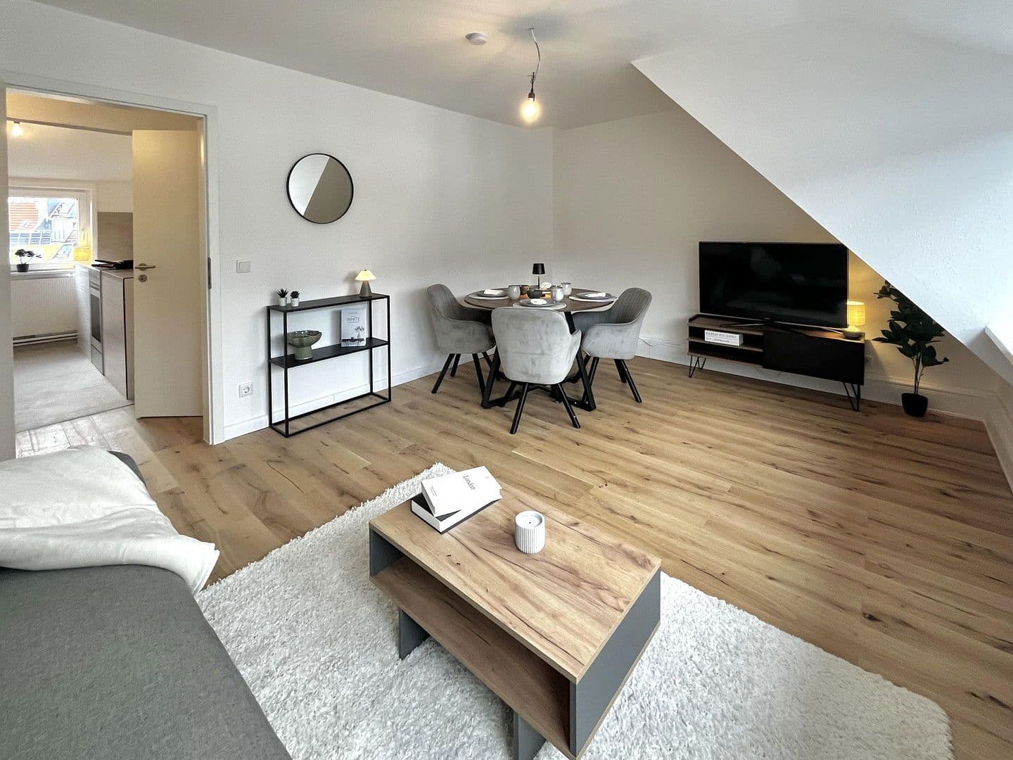 Prodej bytu 3+1 55 m², Einbecker Straße, Bremen, Bremen Prodej bytu 3+1 55 m², Einbecker Straße, Bremen, Bremen