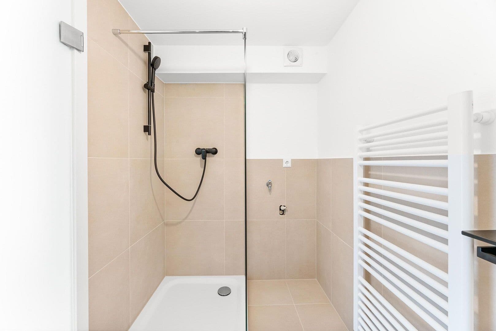 Prodej bytu 2+1 41 m², Stuttgart, Bádensko-Württembersko Prodej bytu 2+1 41 m², Stuttgart, Bádensko-Württembersko