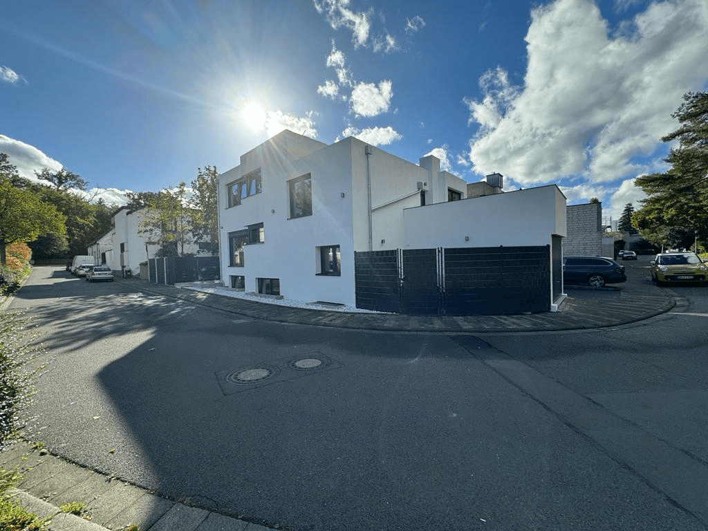 Prodej domu 280 m², pozemek 294 m², Darmstadt, Hessen Prodej domu 280 m², pozemek 294 m², Darmstadt, Hessen