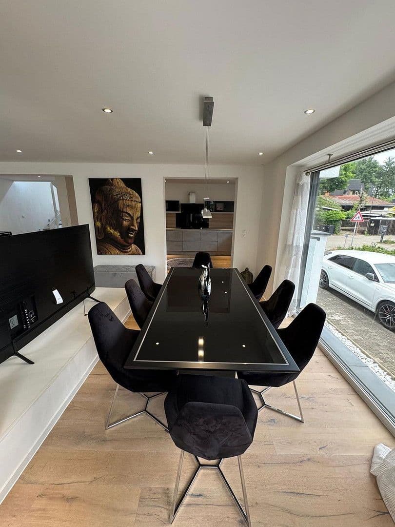 Prodej domu 280 m², pozemek 294 m², Darmstadt, Hessen Prodej domu 280 m², pozemek 294 m², Darmstadt, Hessen