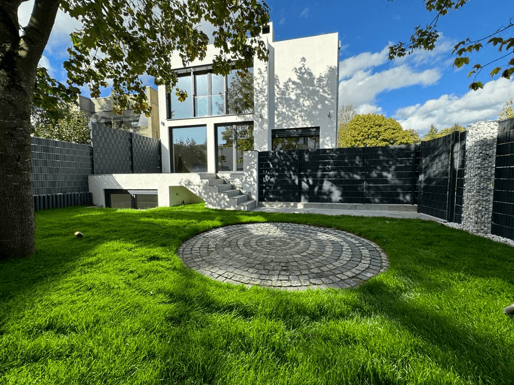 Prodej domu 280 m², pozemek 294 m², Darmstadt, Hessen Prodej domu 280 m², pozemek 294 m², Darmstadt, Hessen