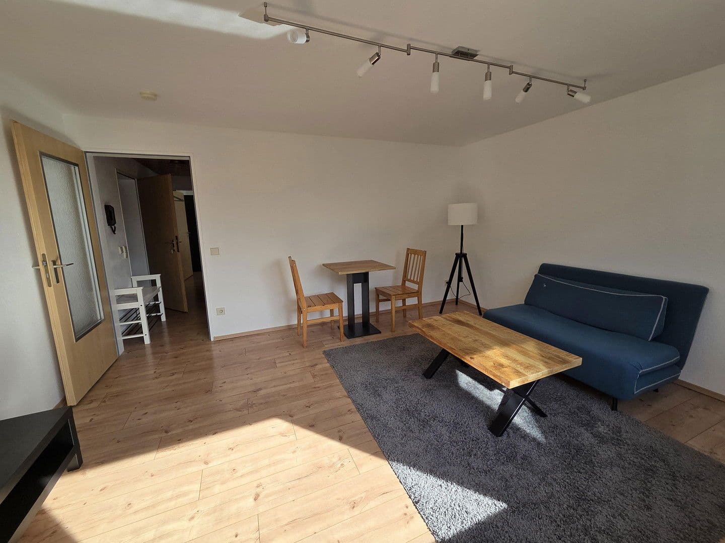 Pronájem bytu 2+1 45 m², Horb am Neckar, Bádensko-Württembersko Pronájem bytu 2+1 45 m², Horb am Neckar, Bádensko-Württembersko