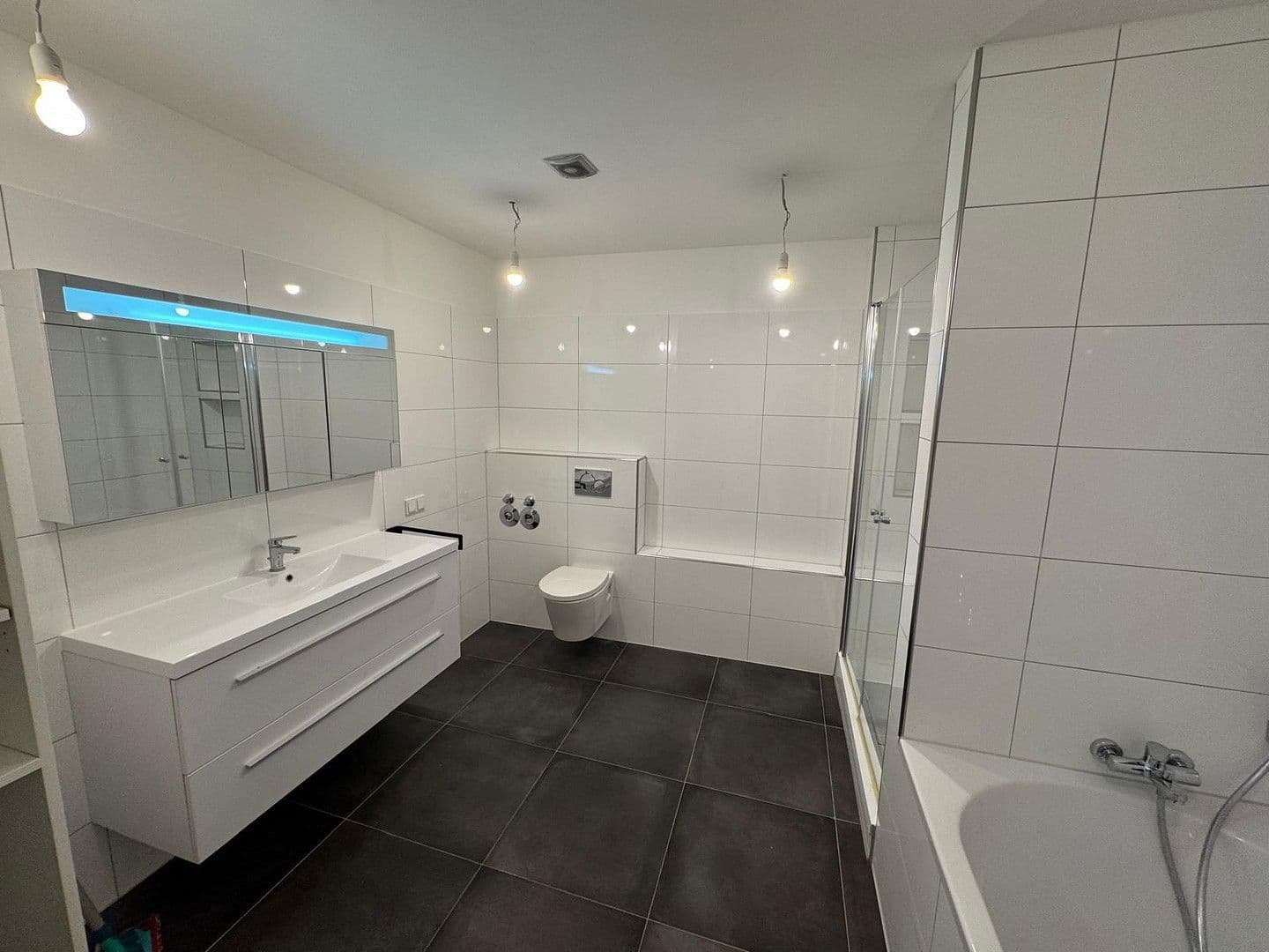 Prodej bytu 2+1 98 m², Darmstadt, Hessen Prodej bytu 2+1 98 m², Darmstadt, Hessen