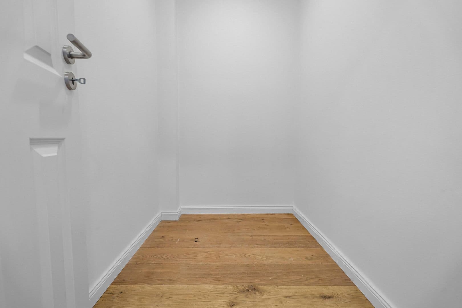 Pronájem bytu 2+1 62 m², Bremen, Bremen Pronájem bytu 2+1 62 m², Bremen, Bremen