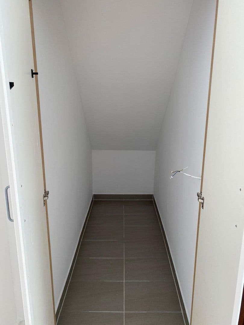 Prodej bytu 3+1 88 m², Bismarckstr., Ratingen, Severní Porýní-Vestfálsko Prodej bytu 3+1 88 m², Bismarckstr., Ratingen, Severní Porýní-Vestfálsko