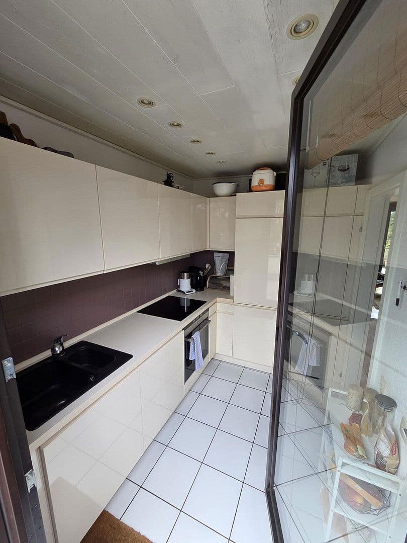 Prodej bytu 3+1 88 m², Bismarckstr., Ratingen, Severní Porýní-Vestfálsko Prodej bytu 3+1 88 m², Bismarckstr., Ratingen, Severní Porýní-Vestfálsko