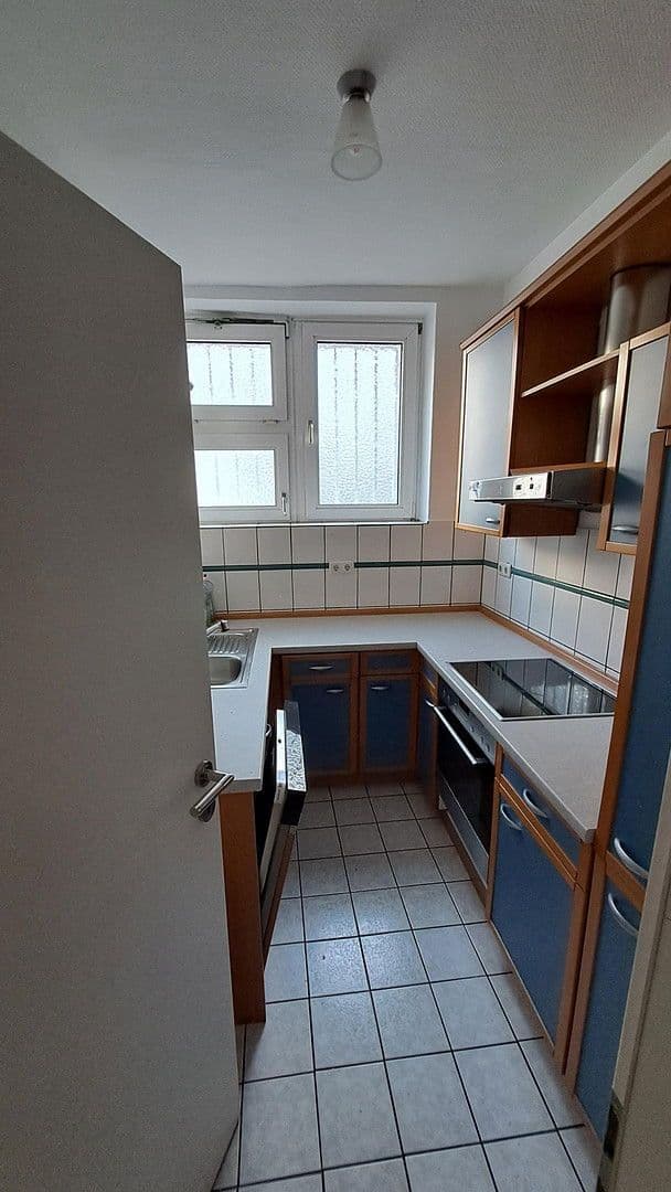 Pronájem bytu 3+1 80 m², Frankfurt, Hessen Pronájem bytu 3+1 80 m², Frankfurt, Hessen