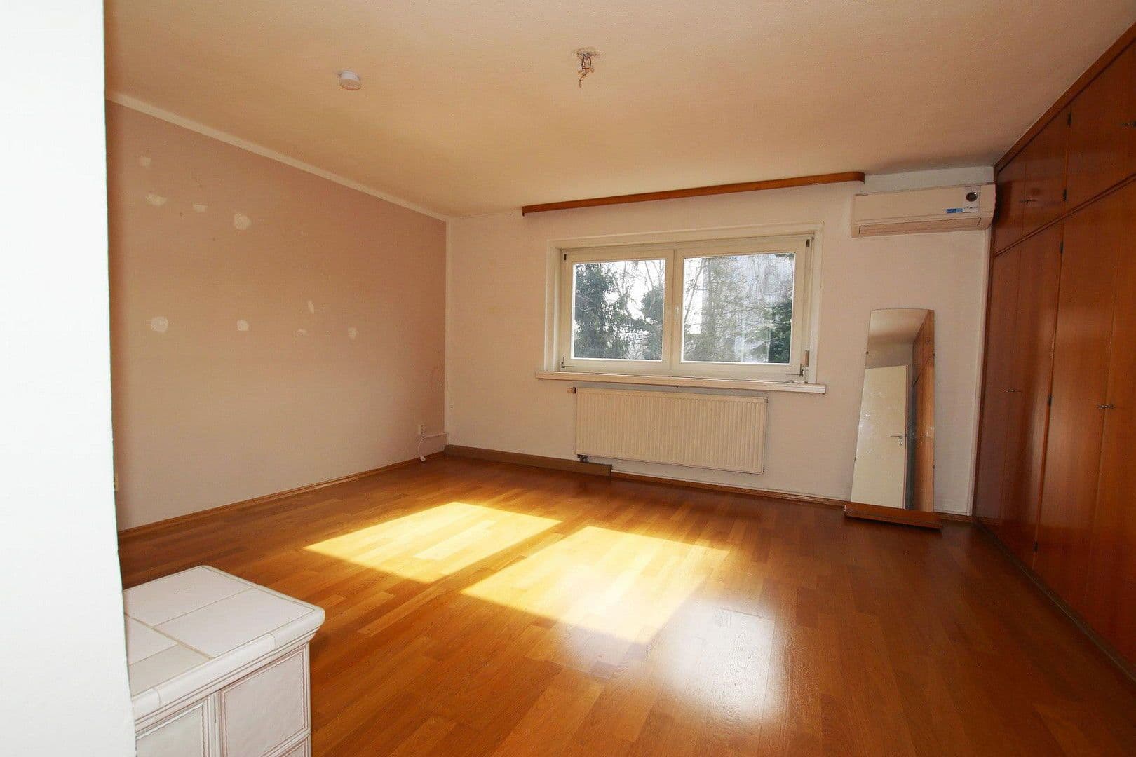 Prodej domu 117 m², pozemek 936 m², Dingolfing, Bavorsko Prodej domu 117 m², pozemek 936 m², Dingolfing, Bavorsko