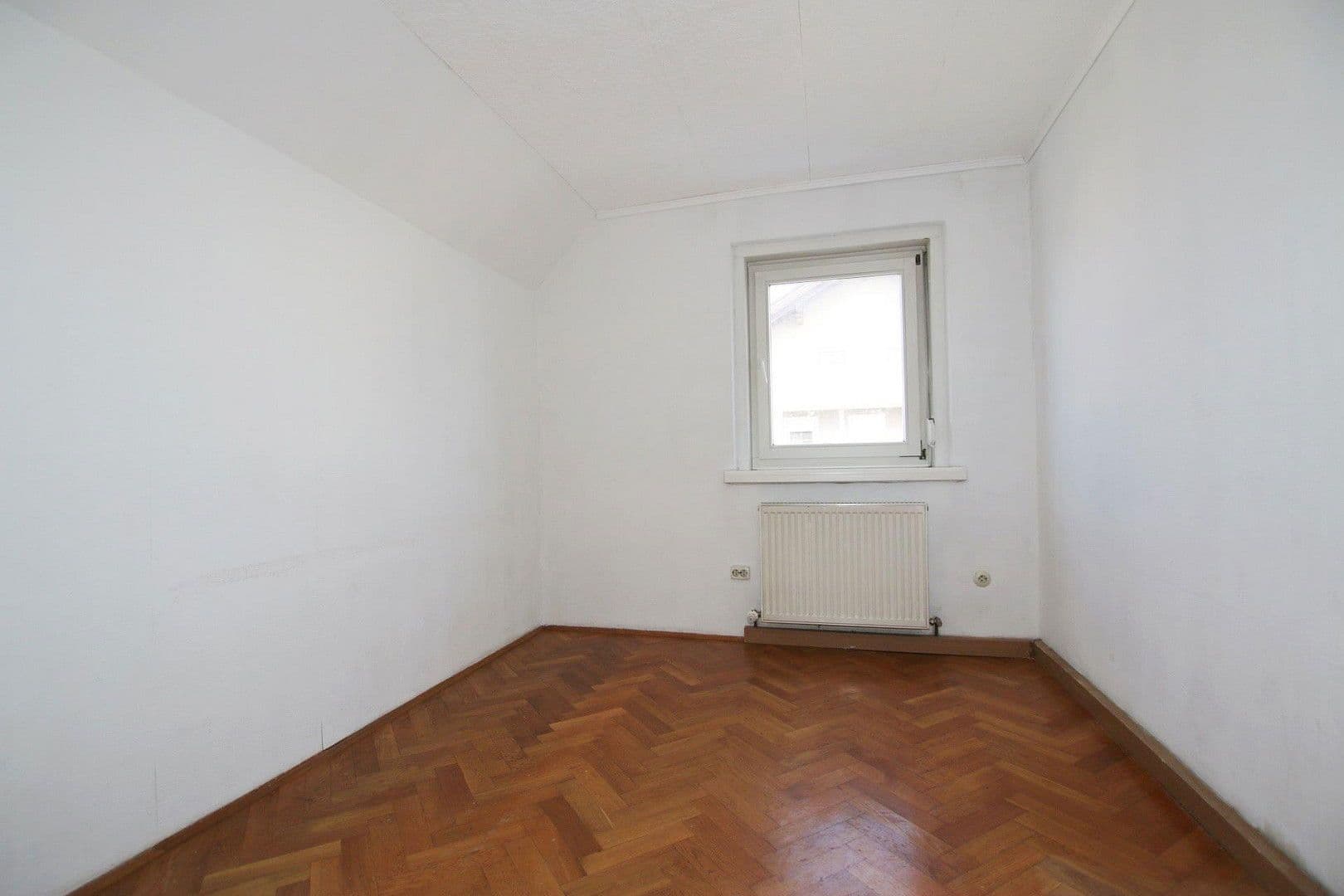 Prodej domu 117 m², pozemek 936 m², Dingolfing, Bavorsko Prodej domu 117 m², pozemek 936 m², Dingolfing, Bavorsko