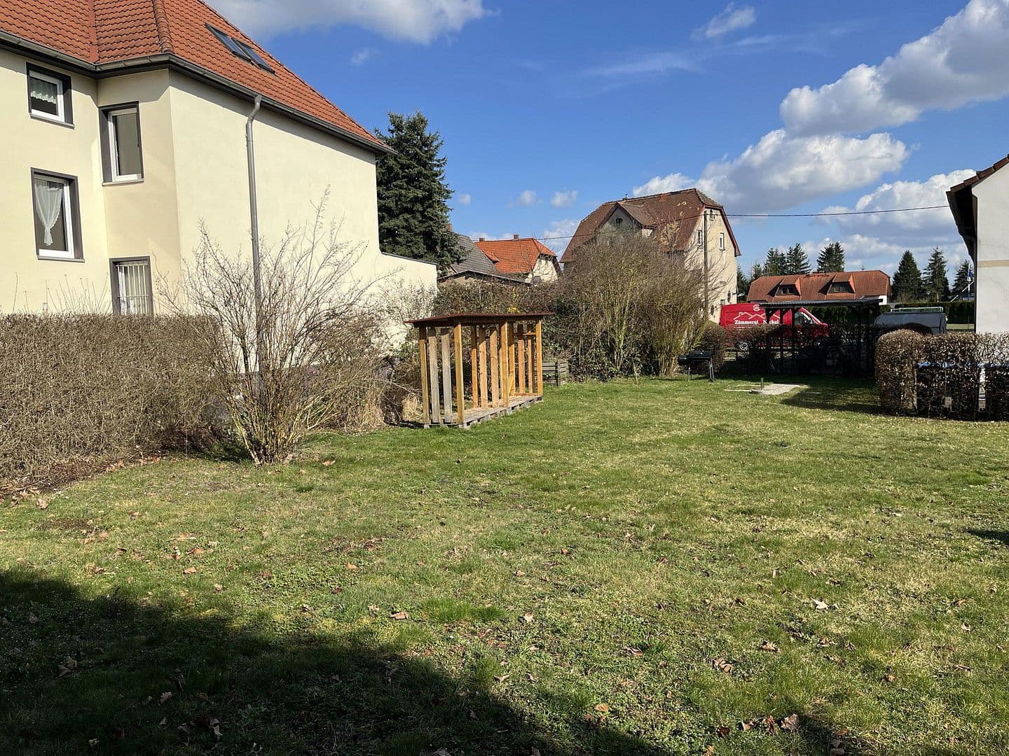 Prodej domu 780 m², pozemek 3.560 m², Lobstädter Straße 11, Neukieritzsch, Sasko Prodej domu 780 m², pozemek 3.560 m², Lobstädter Straße 11, Neukieritzsch, Sasko