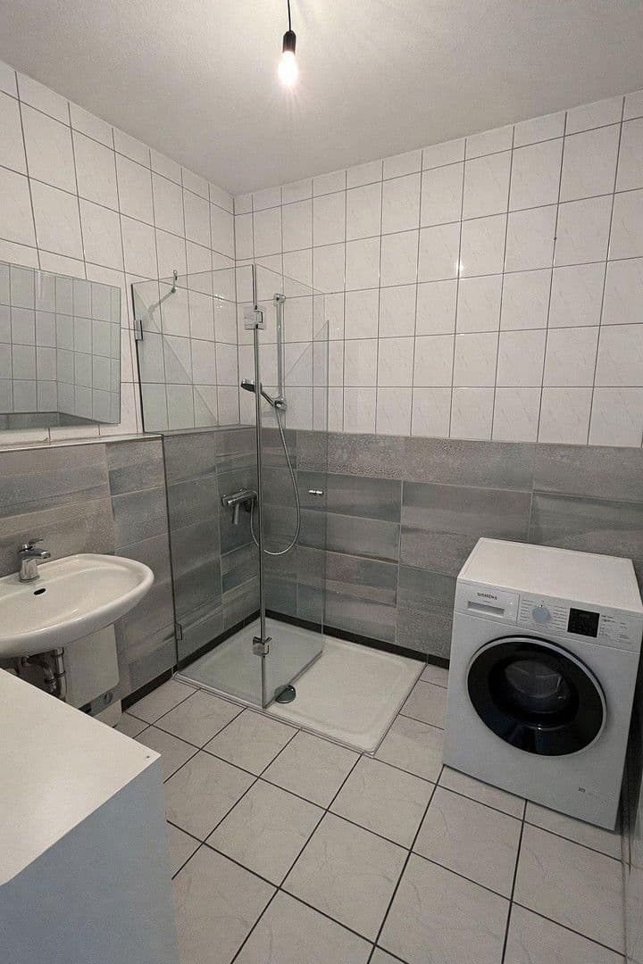 Pronájem bytu 2+1 62 m², Gummersbach, Severní Porýní-Vestfálsko Pronájem bytu 2+1 62 m², Gummersbach, Severní Porýní-Vestfálsko
