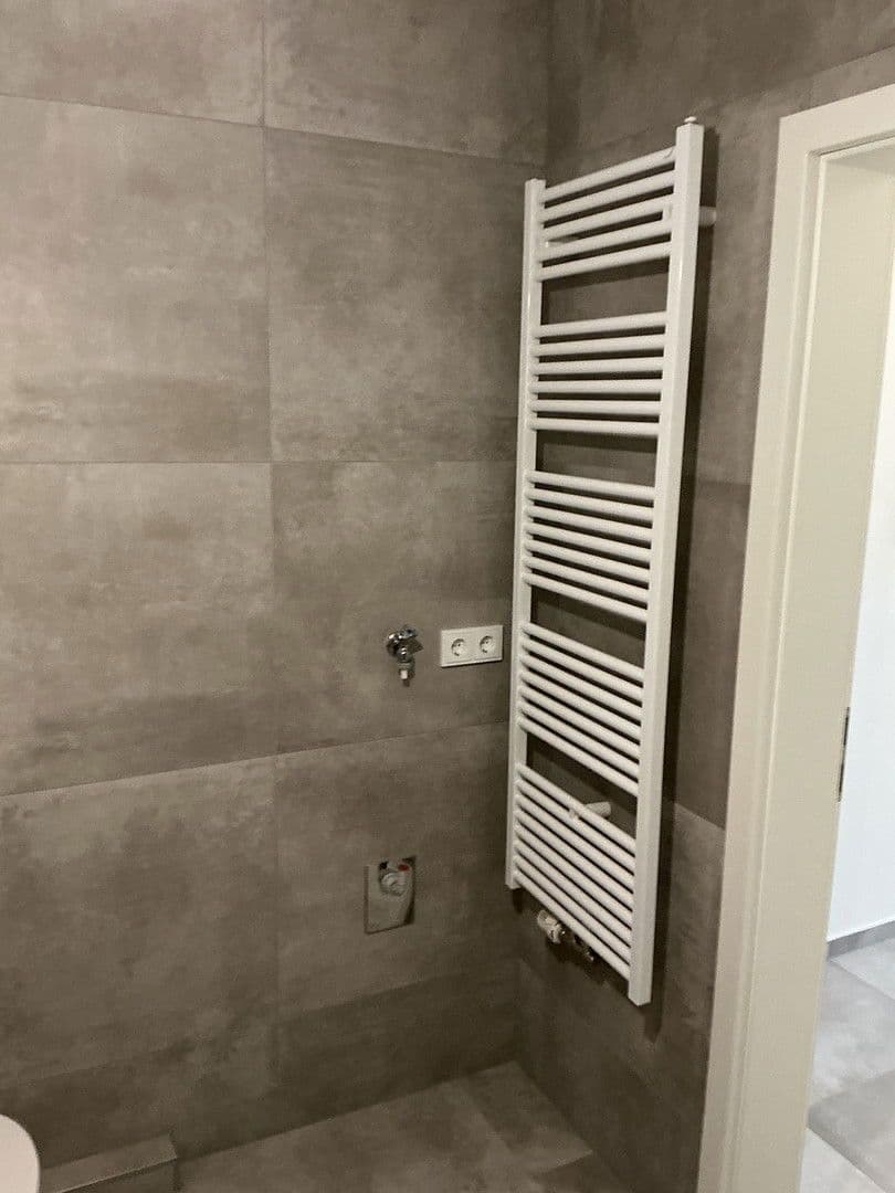 Pronájem bytu 3+1 70 m², Allerstrasse, Wolfsburg, Dolní Sasko Pronájem bytu 3+1 70 m², Allerstrasse, Wolfsburg, Dolní Sasko