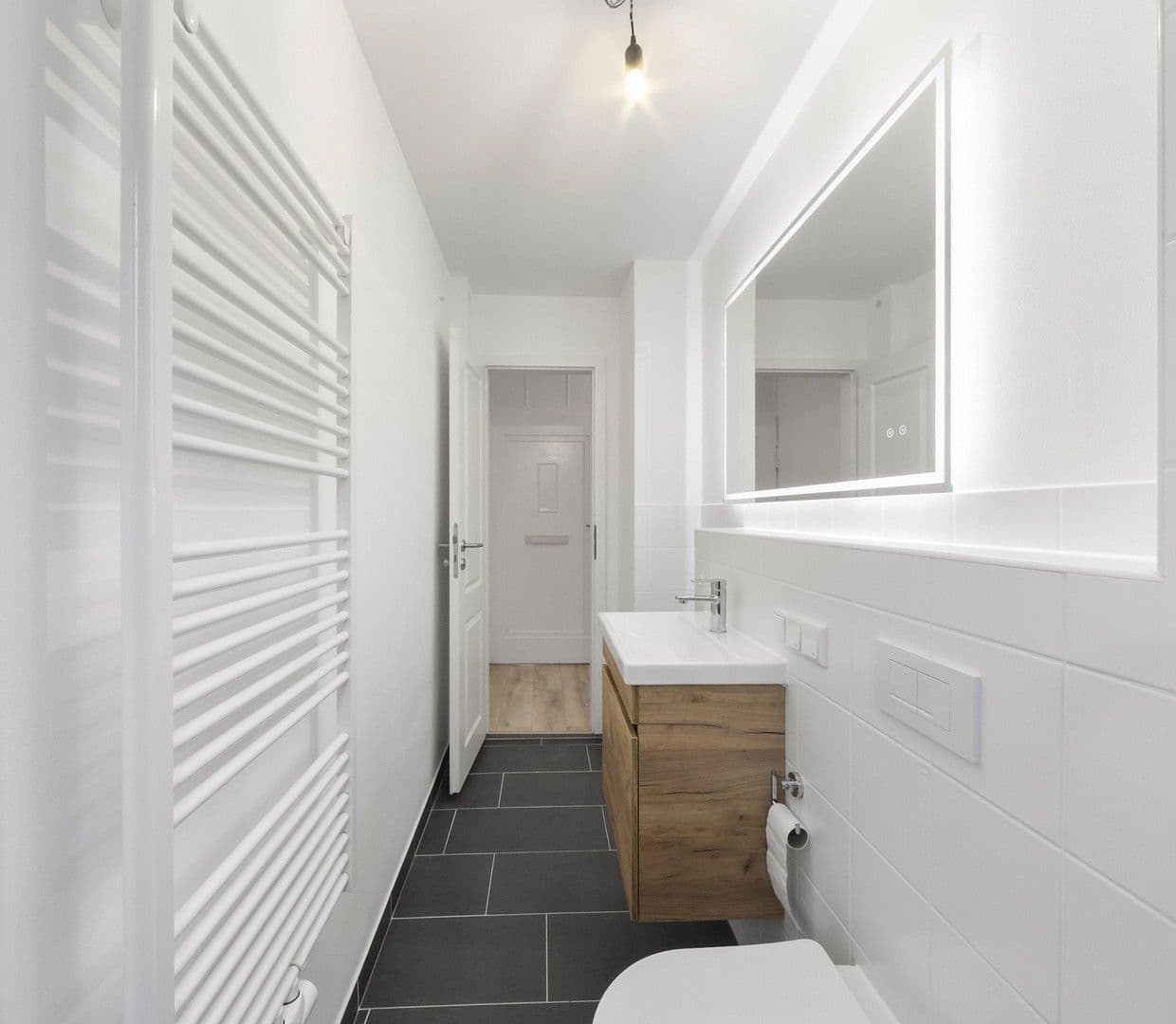 Pronájem bytu 3+1 65 m², Kirchhöfnerstraße 16, Hannover, Dolní Sasko Pronájem bytu 3+1 65 m², Kirchhöfnerstraße 16, Hannover, Dolní Sasko