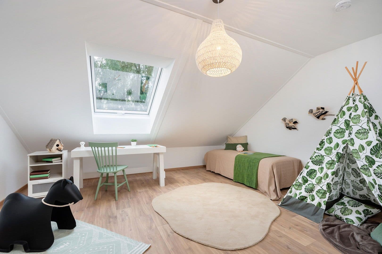 Pronájem domu 141 m², pozemek 169 m², Am Brünnle 22, Roth, Bavorsko Pronájem domu 141 m², pozemek 169 m², Am Brünnle 22, Roth, Bavorsko