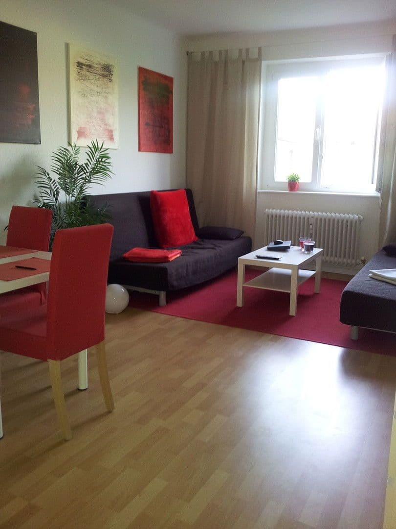 Prodej domu 606 m², pozemek 565 m², Aroser Allee 102, Berlin, Berlín Prodej domu 606 m², pozemek 565 m², Aroser Allee 102, Berlin, Berlín