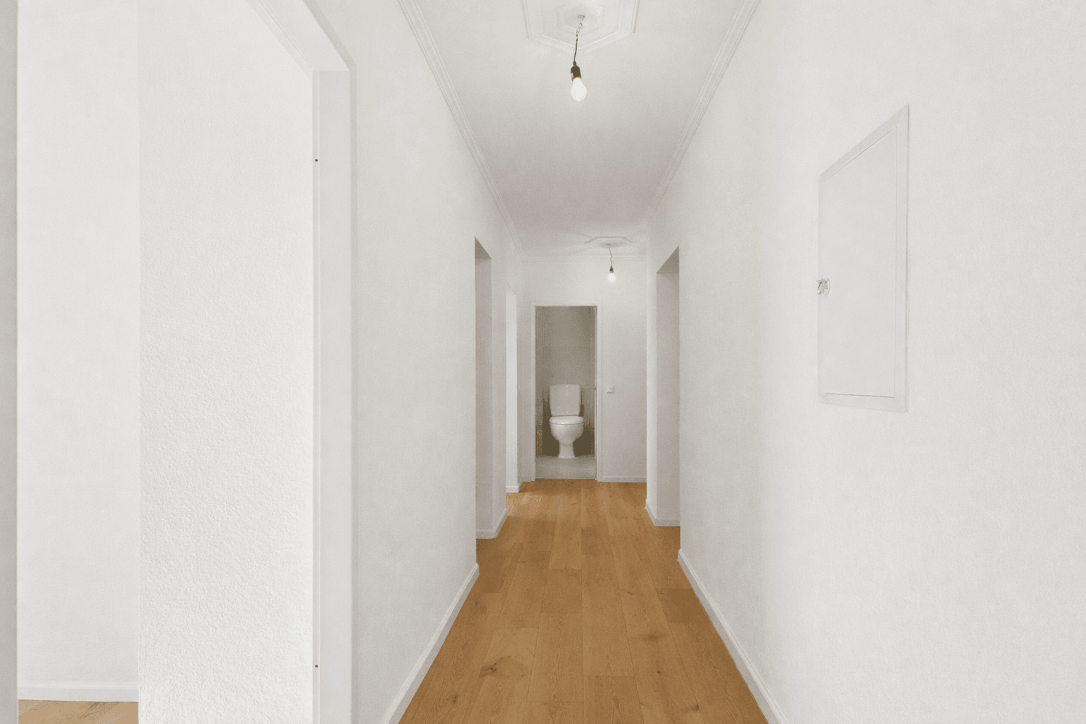 Prodej bytu 3+1 92 m², Berlin, Berlín Prodej bytu 3+1 92 m², Berlin, Berlín