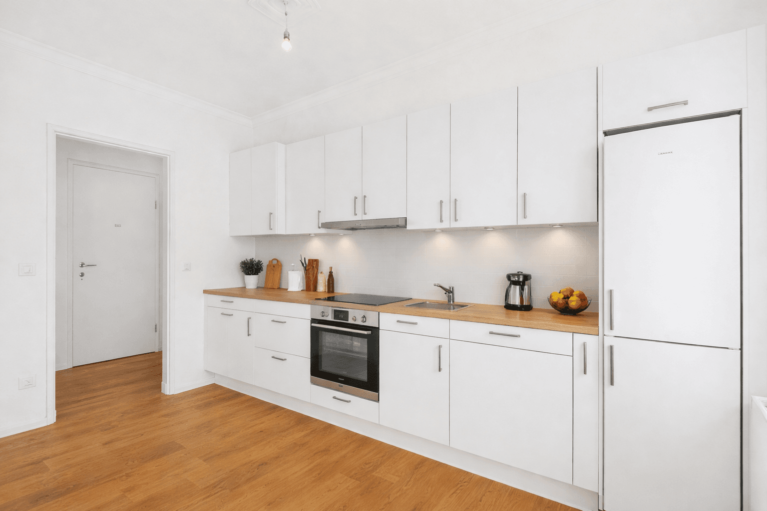 Prodej bytu 3+1 92 m², Berlin, Berlín Prodej bytu 3+1 92 m², Berlin, Berlín