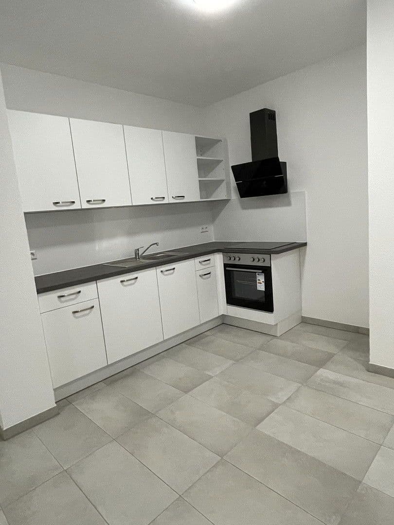 Pronájem bytu 3+1 72 m², Burgstetten, Bádensko-Württembersko Pronájem bytu 3+1 72 m², Burgstetten, Bádensko-Württembersko