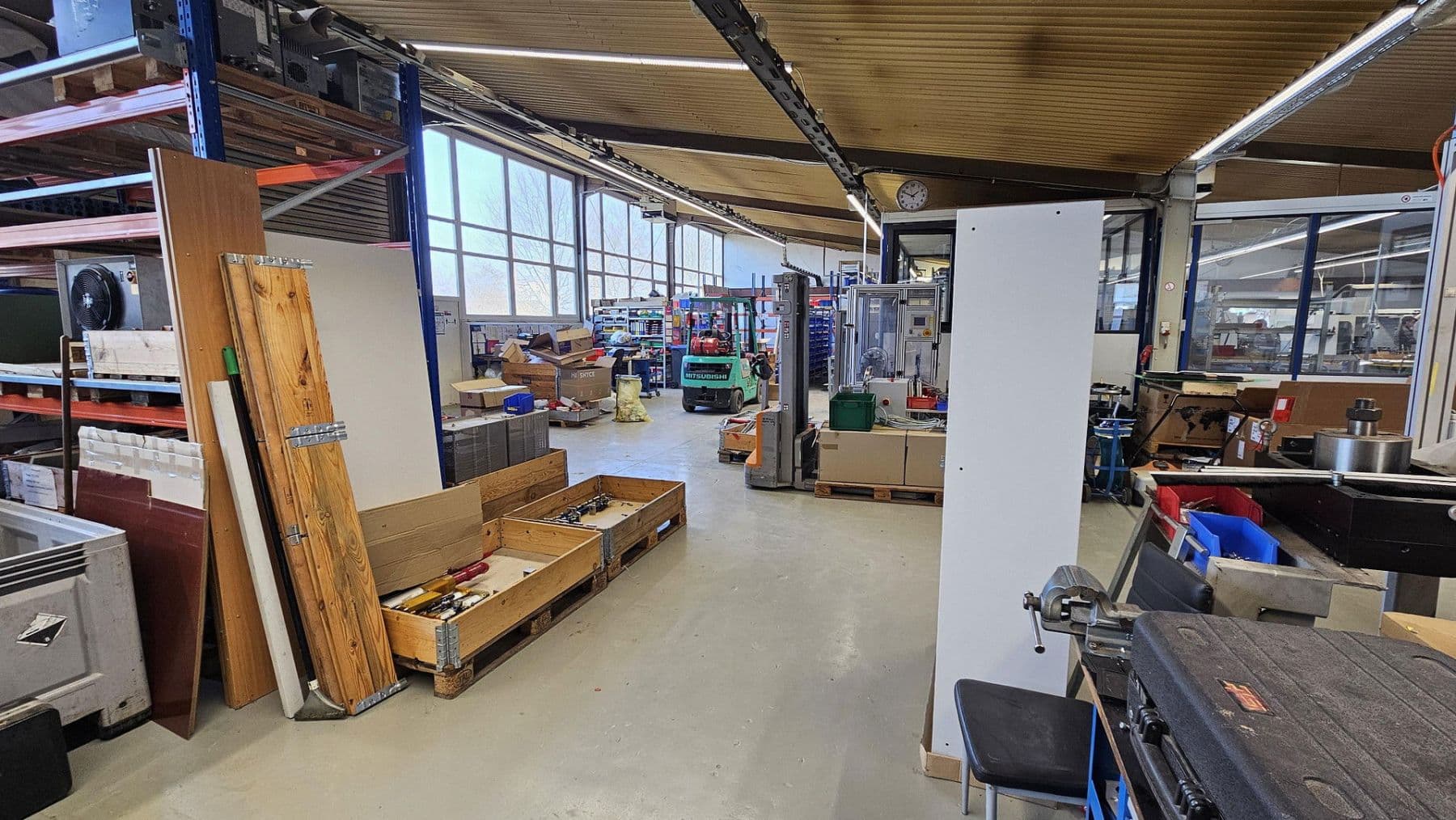 Pronájem nebytového prostoru 5.676 m², Industriestraße 2, Kalletal, Severní Porýní-Vestfálsko Pronájem nebytového prostoru 5.676 m², Industriestraße 2, Kalletal, Severní Porýní-Vestfálsko