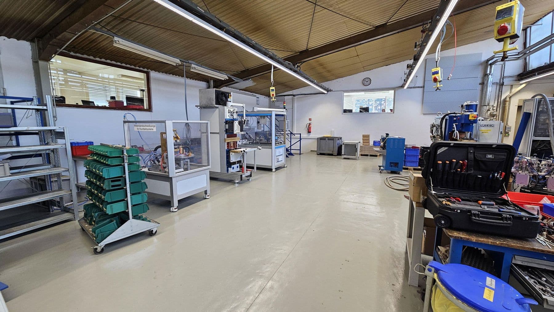 Pronájem nebytového prostoru 5.676 m², Industriestraße 2, Kalletal, Severní Porýní-Vestfálsko Pronájem nebytového prostoru 5.676 m², Industriestraße 2, Kalletal, Severní Porýní-Vestfálsko