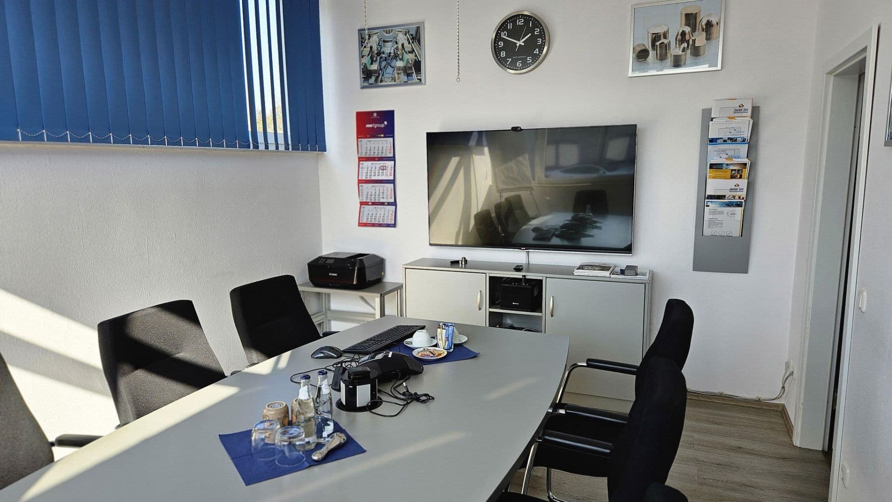 Pronájem nebytového prostoru 5.676 m², Industriestraße 2, Kalletal, Severní Porýní-Vestfálsko Pronájem nebytového prostoru 5.676 m², Industriestraße 2, Kalletal, Severní Porýní-Vestfálsko