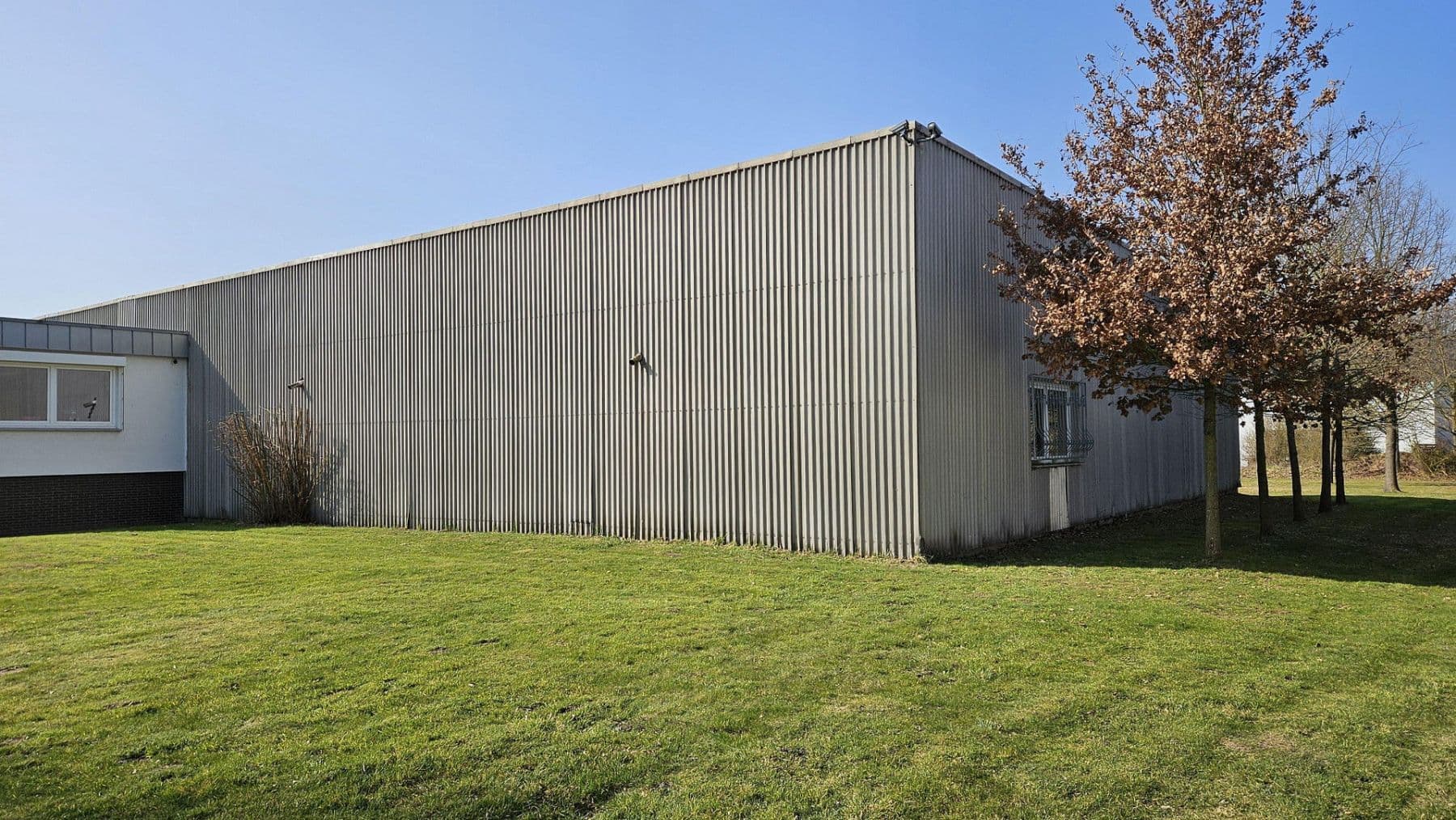 Pronájem nebytového prostoru 5.676 m², Industriestraße 2, Kalletal, Severní Porýní-Vestfálsko Pronájem nebytového prostoru 5.676 m², Industriestraße 2, Kalletal, Severní Porýní-Vestfálsko