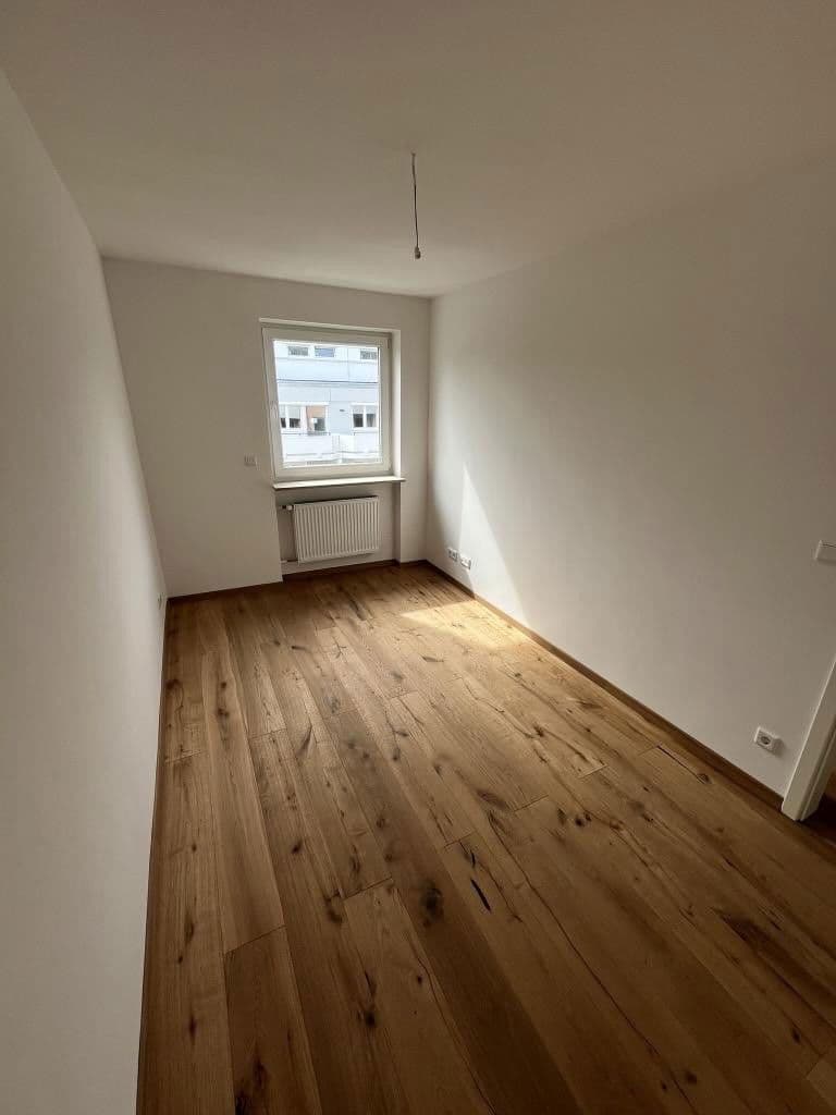 Pronájem bytu 4+1 93 m², Nürnberg, Bavorsko Pronájem bytu 4+1 93 m², Nürnberg, Bavorsko