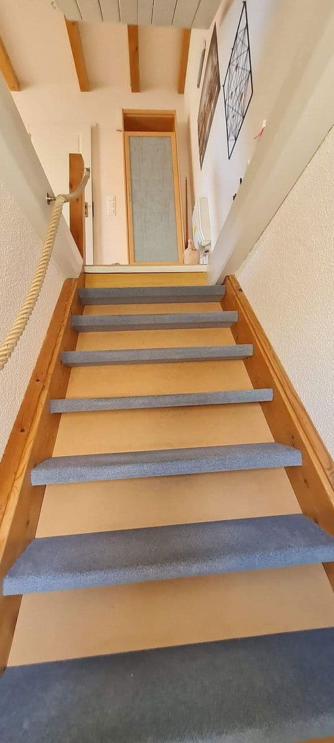 Prodej domu 90 m², pozemek 241 m², Hirschbergstrasse 110, Balingen, Bádensko-Württembersko Prodej domu 90 m², pozemek 241 m², Hirschbergstrasse 110, Balingen, Bádensko-Württembersko