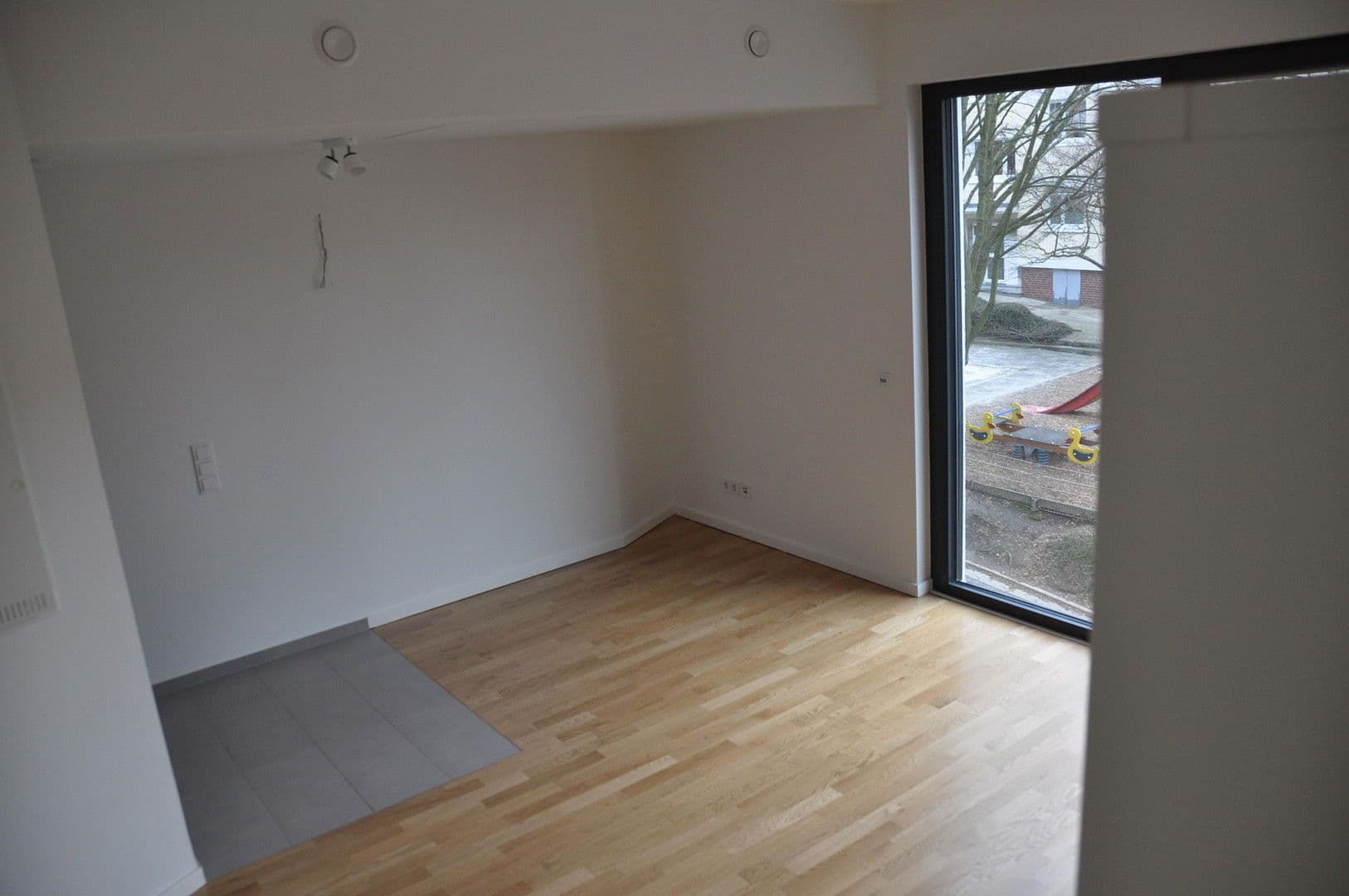 Pronájem bytu 1+1 26 m², Hauptstr. 17, Cáchy, Severní Porýní-Vestfálsko Pronájem bytu 1+1 26 m², Hauptstr. 17, Cáchy, Severní Porýní-Vestfálsko