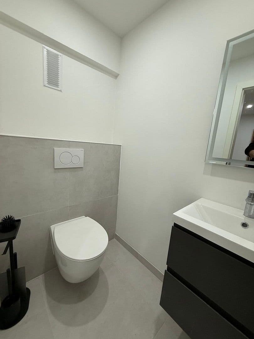 Pronájem bytu 1+1 13 m², Humperdinckstraße 11, München, Bavorsko Pronájem bytu 1+1 13 m², Humperdinckstraße 11, München, Bavorsko