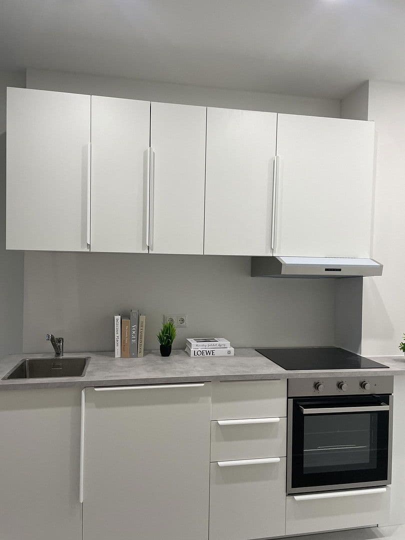 Pronájem bytu 1+1 13 m², Humperdinckstraße 11, München, Bavorsko Pronájem bytu 1+1 13 m², Humperdinckstraße 11, München, Bavorsko