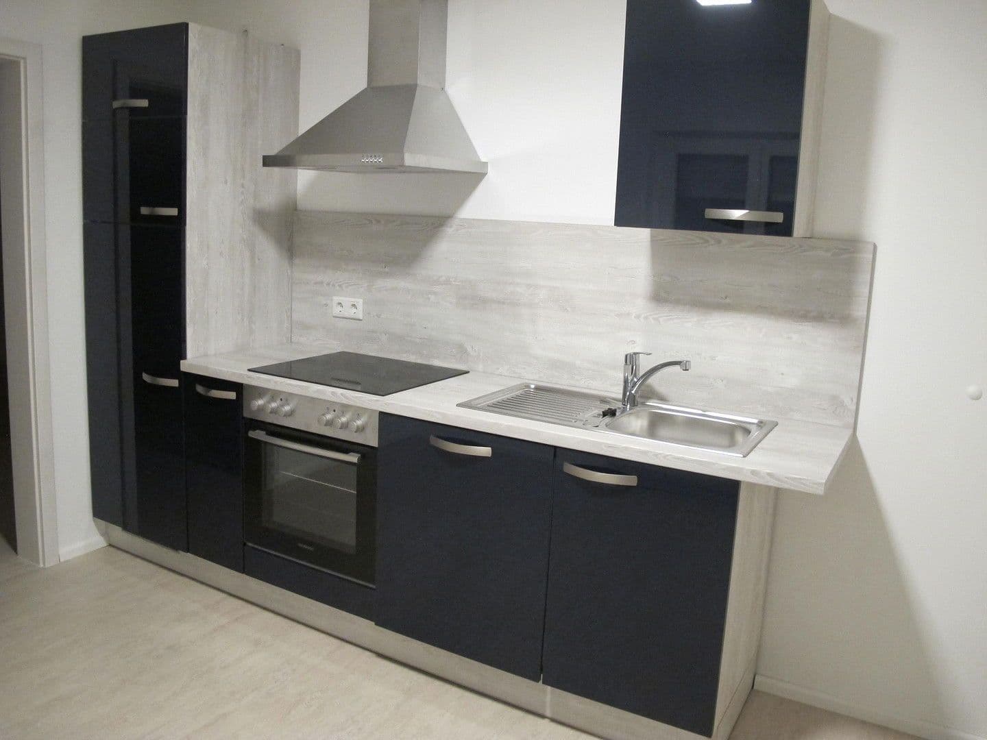 Pronájem bytu 5+1 140 m², Uttenreuth, Bavorsko Pronájem bytu 5+1 140 m², Uttenreuth, Bavorsko