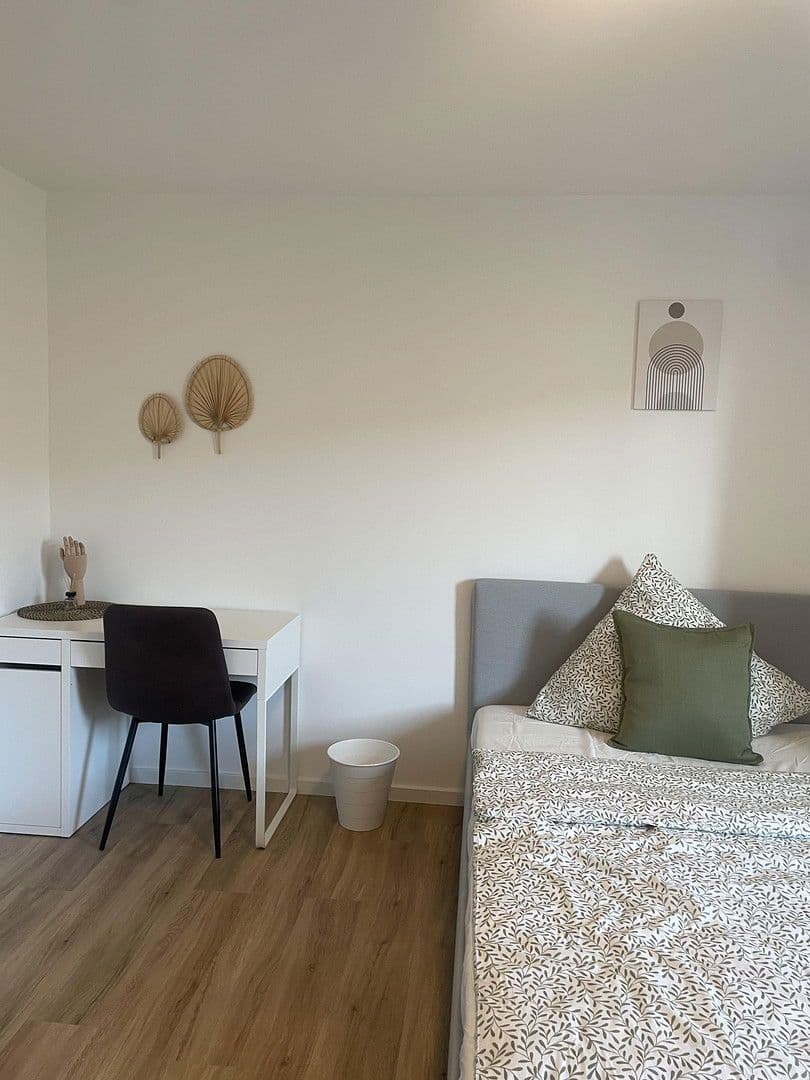 Pronájem bytu 15 m², München - Allach-Untermenzing, Bavorsko Pronájem bytu 15 m², München - Allach-Untermenzing, Bavorsko