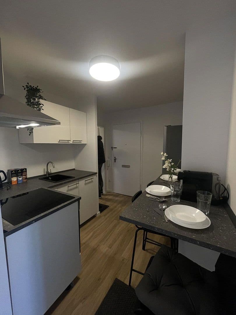 Pronájem bytu 15 m², München - Allach-Untermenzing, Bavorsko Pronájem bytu 15 m², München - Allach-Untermenzing, Bavorsko
