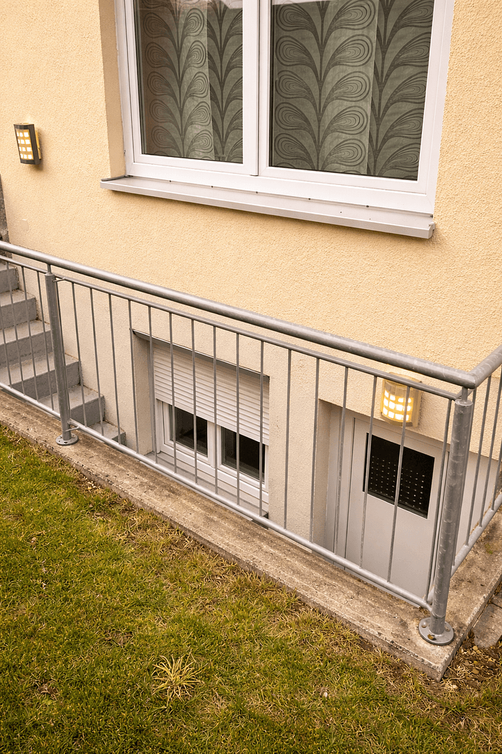 Prodej domu 185 m², pozemek 176 m², Gärtringen, Bádensko-Württembersko Prodej domu 185 m², pozemek 176 m², Gärtringen, Bádensko-Württembersko