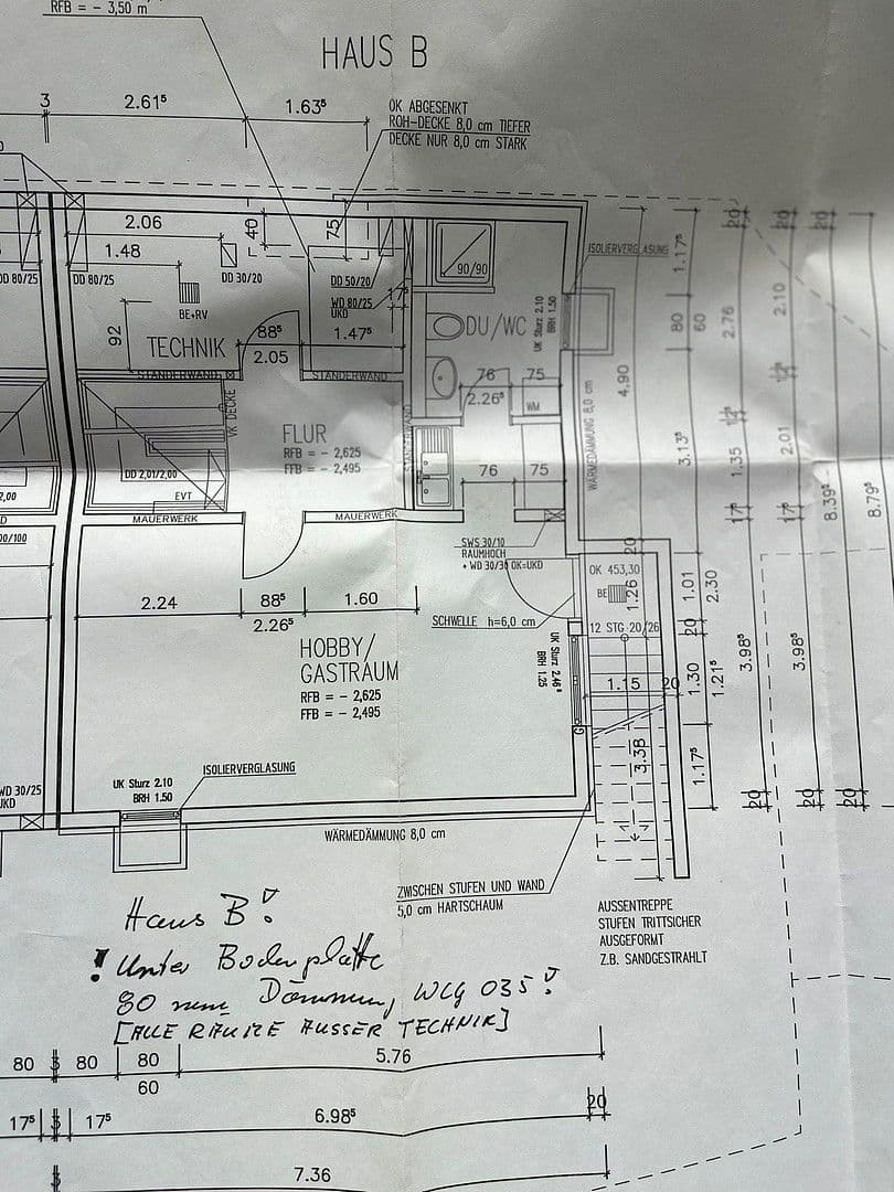 Prodej domu 185 m², pozemek 176 m², Gärtringen, Bádensko-Württembersko Prodej domu 185 m², pozemek 176 m², Gärtringen, Bádensko-Württembersko