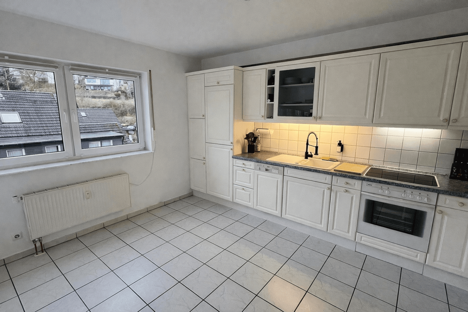 Pronájem bytu 2+1 71 m², Hohlerstraße 18B, Gummersbach, Severní Porýní-Vestfálsko Pronájem bytu 2+1 71 m², Hohlerstraße 18B, Gummersbach, Severní Porýní-Vestfálsko