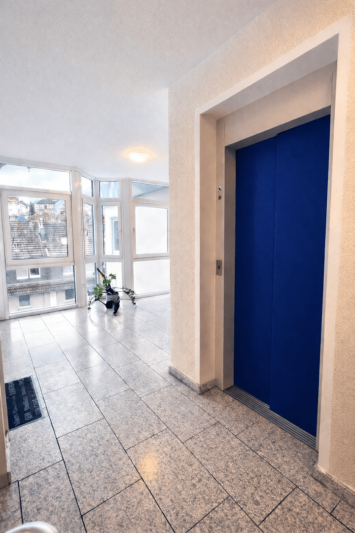 Pronájem bytu 2+1 71 m², Hohlerstraße 18B, Gummersbach, Severní Porýní-Vestfálsko Pronájem bytu 2+1 71 m², Hohlerstraße 18B, Gummersbach, Severní Porýní-Vestfálsko