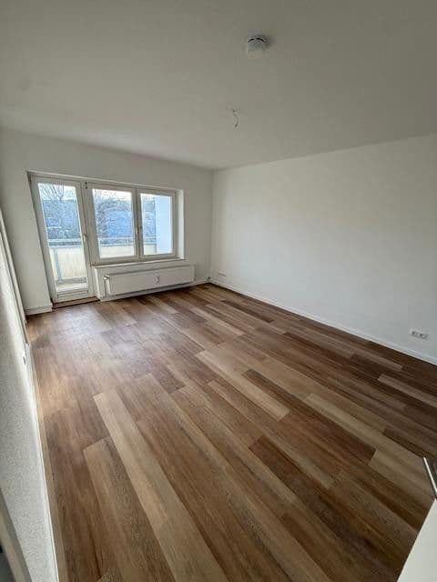 Pronájem bytu 3+1 61 m², Am Lauinger Weg 6, Königslutter am Elm, Dolní Sasko Pronájem bytu 3+1 61 m², Am Lauinger Weg 6, Königslutter am Elm, Dolní Sasko
