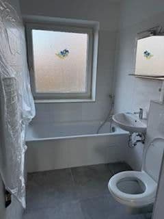 Pronájem bytu 3+1 61 m², Am Lauinger Weg 6, Königslutter am Elm, Dolní Sasko Pronájem bytu 3+1 61 m², Am Lauinger Weg 6, Königslutter am Elm, Dolní Sasko