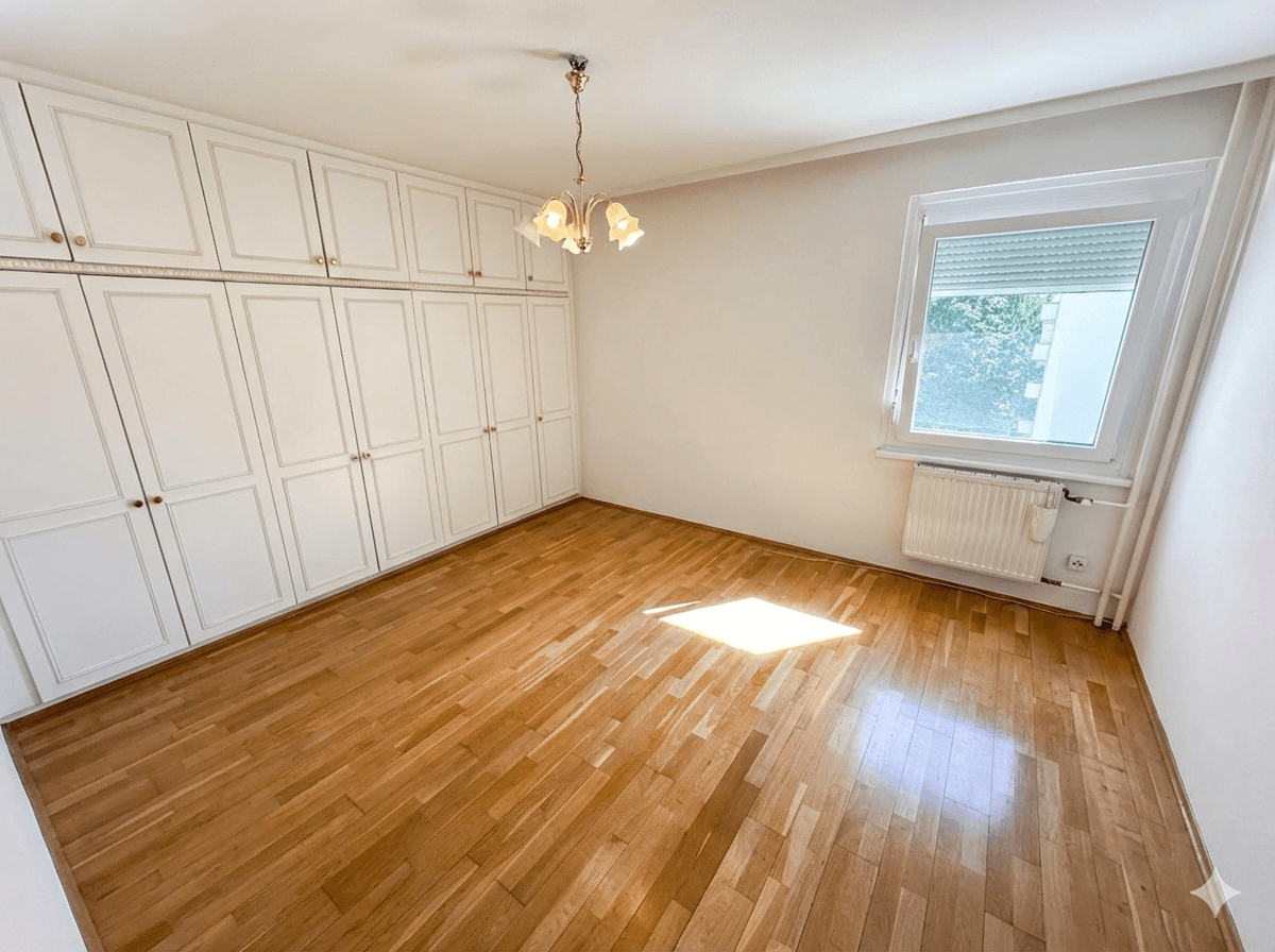 Pronájem bytu 3+1 75 m², Lazarettgasse 34, Graz, Štýrsko Pronájem bytu 3+1 75 m², Lazarettgasse 34, Graz, Štýrsko