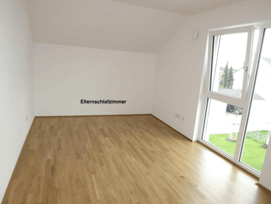 Prodej domu 144 m², pozemek 300 m², Großmehring, Bavorsko Prodej domu 144 m², pozemek 300 m², Großmehring, Bavorsko