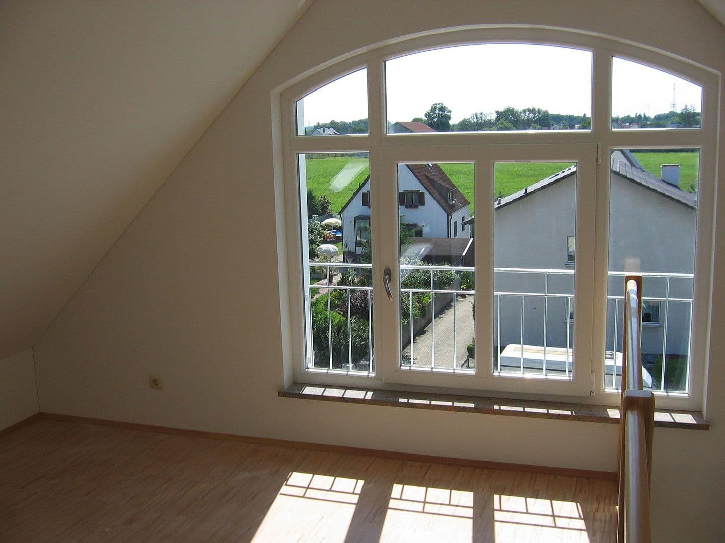 Pronájem bytu 3+kk 82 m², Blumenstraße 23, Karlsfeld, Bavorsko Pronájem bytu 3+kk 82 m², Blumenstraße 23, Karlsfeld, Bavorsko