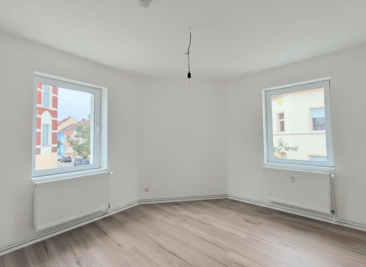 Pronájem bytu 4+1 85 m², Dessau-Roßlau, Sasko-Anhaltsko Pronájem bytu 4+1 85 m², Dessau-Roßlau, Sasko-Anhaltsko